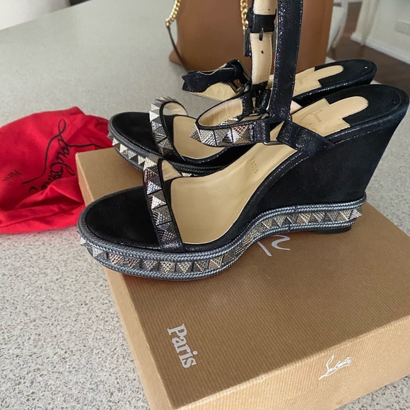 Christians Louboutin genuine with proof of authenticity. only worn twice - Picture 4 of 5